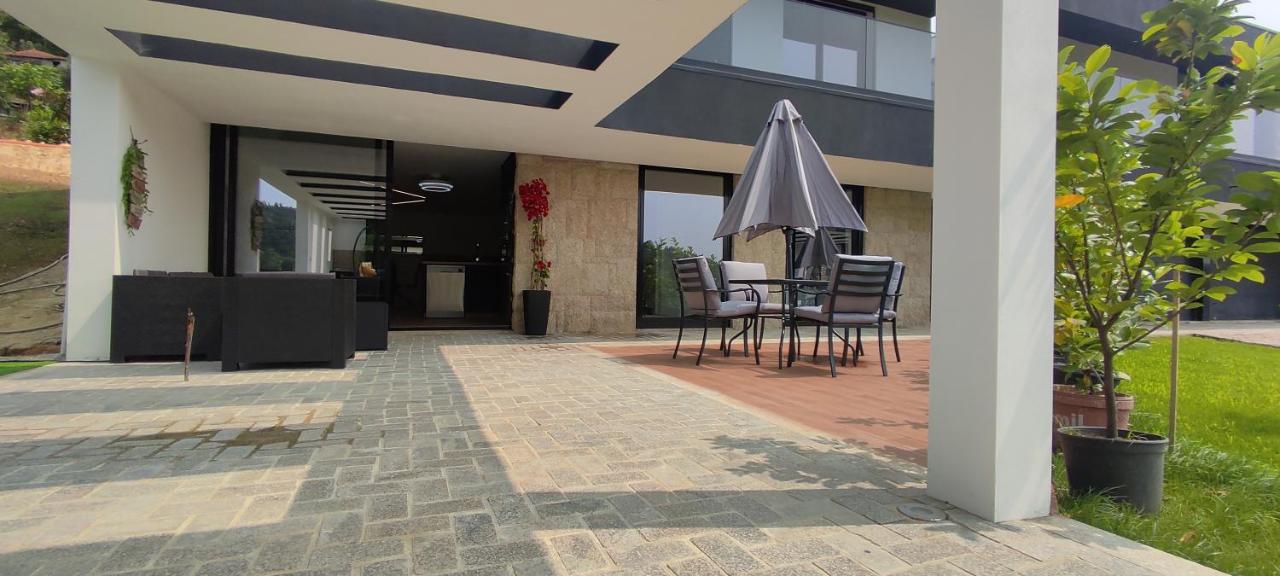 Casa De Silvares Celorico De Basto Luaran gambar